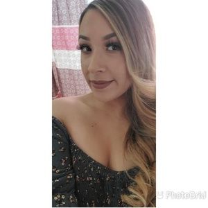 Meet your Posher, Saray